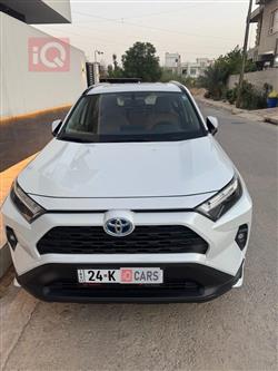 تۆیۆتا ڕاڤ 4